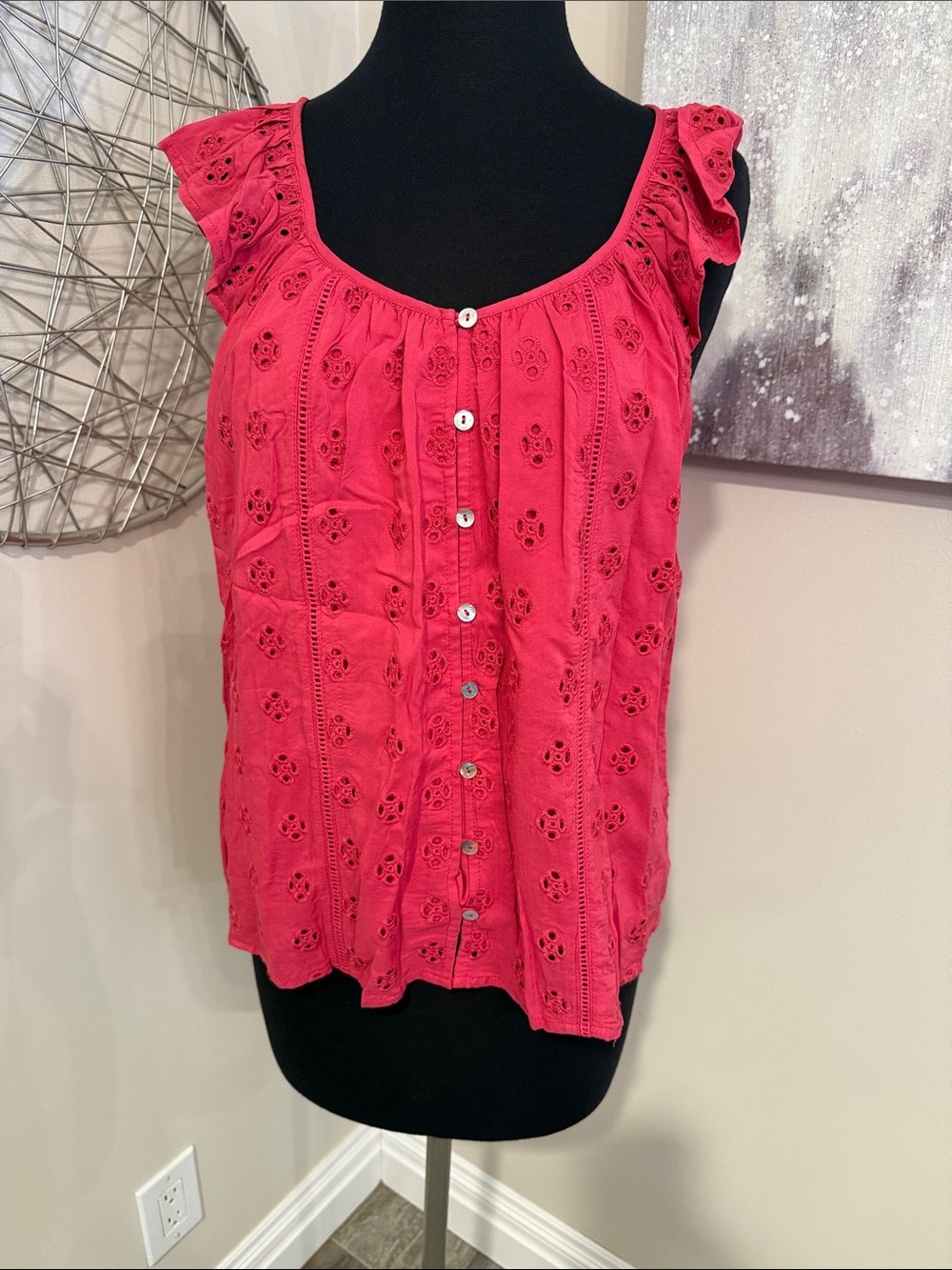 Women’s Pink Eyelet Button-Front Ruffle Sleeve Top